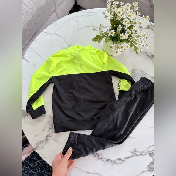 Under Armour Neon Yellow and Black Tracksuit - Picture 5 of 7